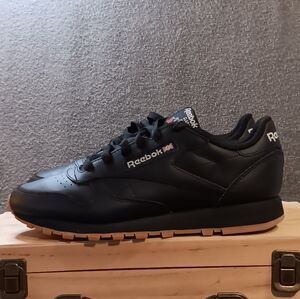 Reebok Women's Classic Sneakers, Size 7